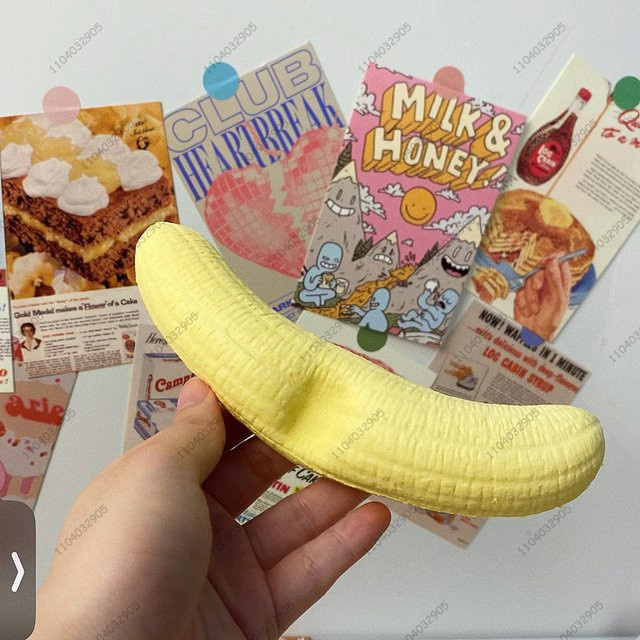 Hot Toys Banana Flesh Squishy Toy Gelbe Banane Slow Rebound Anti Stress Squeeze Toy - Bild 1