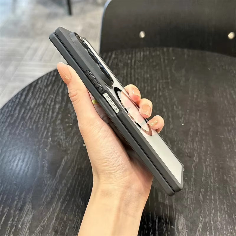 MagSafe Handyhülle mit Scharnierschutz für Samsung Galaxy Z Fold 8 7 6 5 4, transparente und schwarze Schutzhülle mit Magnetfunktion und mattem Finish - Bild 4