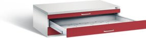 C+P Flachablageschrank Serie 7100_7200, Front Rubinrot, Korpus Lichtgrau, H x B x T: 42 x 135 x 96 cm - Bild 1