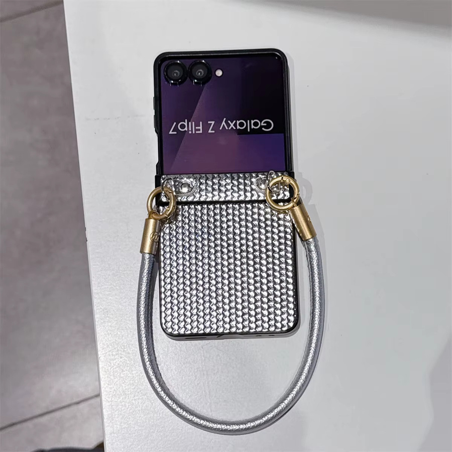 Handyhülle mit Handschlaufe und gewebtem Seilmuster für Samsung Galaxy Z Flip 7, Z Flip 6, Z Flip 5 und Z Flip 4 in Silber - Bild 4