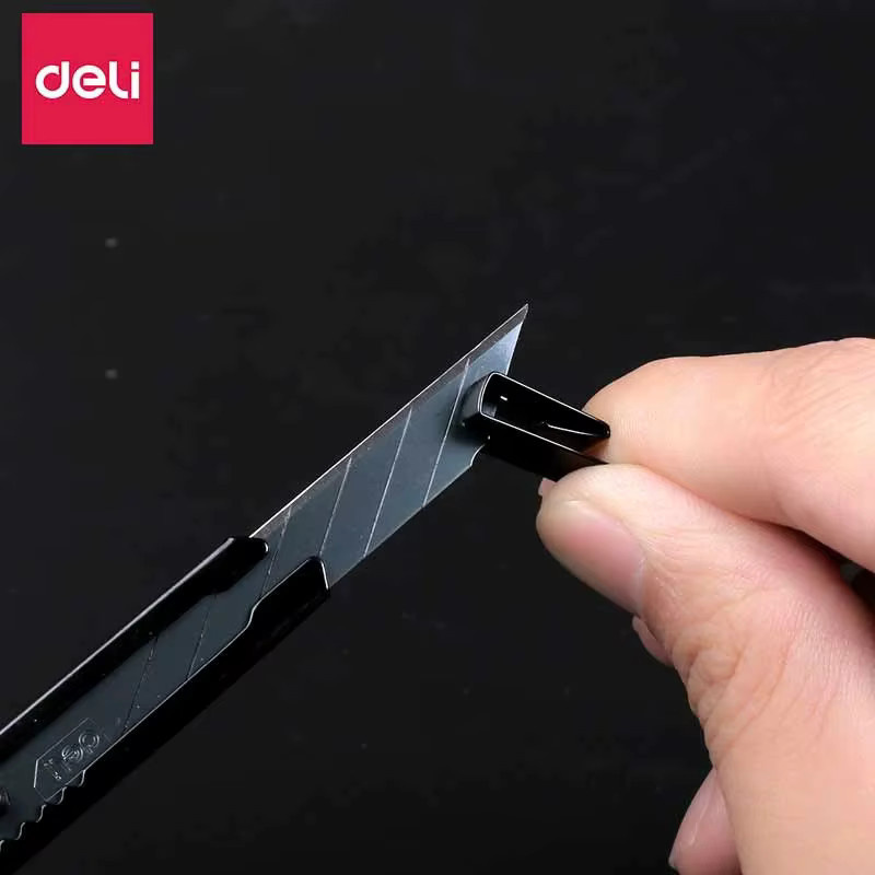 Deli Einziehbares Allzweckmesser aus Kohlenstoffstahl in Schwarz für Profis - Bild 4