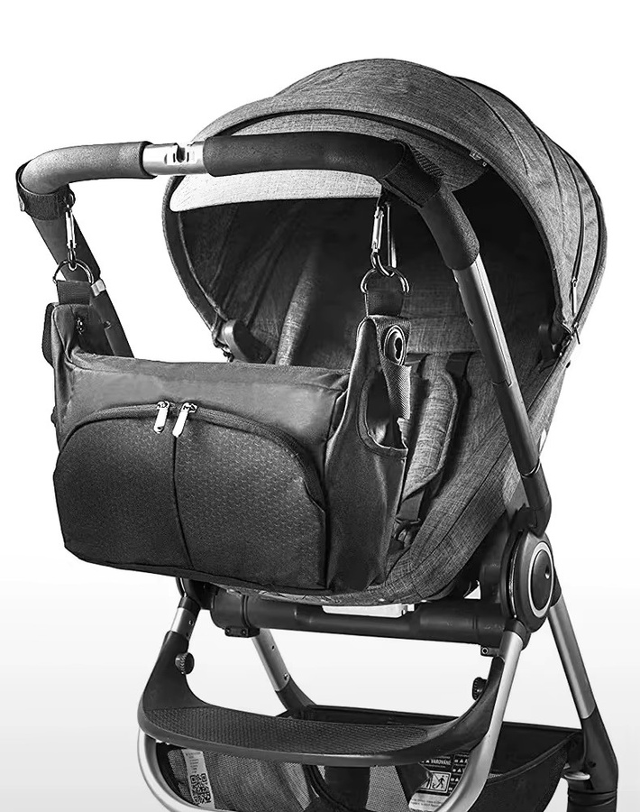 Wasserdichte Mama-Aufbewahrungstasche für Doona Kinderwagenzubehör in Schwarz mit Stroller-Clip - Bild 3