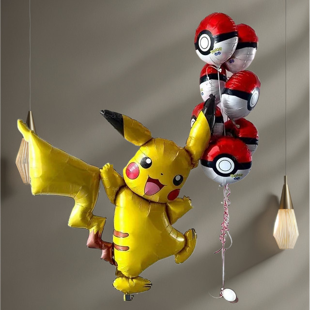 Potdemiel 8er Set Pokemon Luftballons mit Charizard, Pikachu und Mew als Anime-Dekoration für Kindergeburtstage und Partys - Bild 1