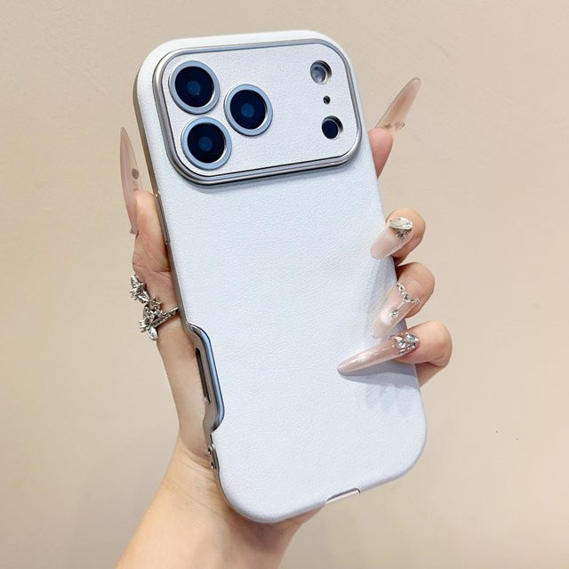 Luxuriöse iPhone Hülle aus Schaffell und Leder mit großem Fenster und Kameraobjektivschutz in Blau - Bild 1