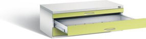 C+P Flachablageschrank Serie 7100_7200 in Viridingrün und Lichtgrau, H x B x T: 42,0 x 110,0 x 76,5 cm - Bild 1
