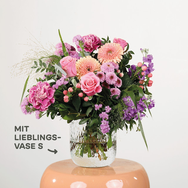 BLUME2000 Blütenzauber mit Lieblings-Vase S Gerbera Multicolour Lightpink Purple Geburtstag - Bild 1