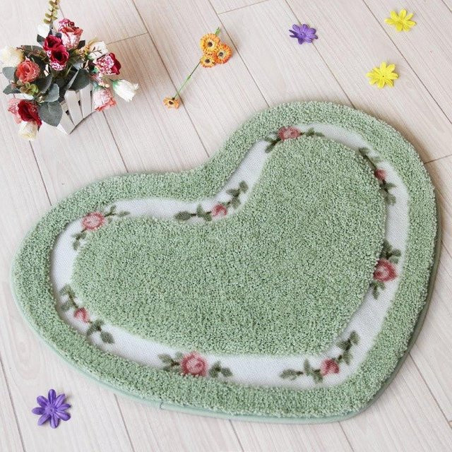 LChome Rutschfeste Badematte in Herzform mit floralem Design, wasserabsorbierender Toilettenvorleger aus Polyester, Farbe: Grün - Bild 1