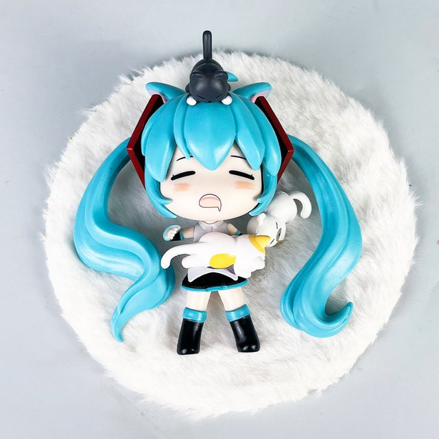 Bandai Hatsune Miku Chibi Schlafende Figur Anime-Mädchen Figurine als Desktop-Ornament für Anime-Fans - Bild 1