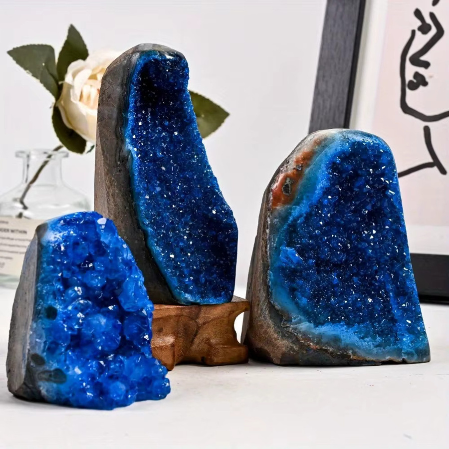 CrystalHola Blauer Kristallcluster im Boho-Stil als organische Dekoration für dein Zuhause oder Büro - Bild 4