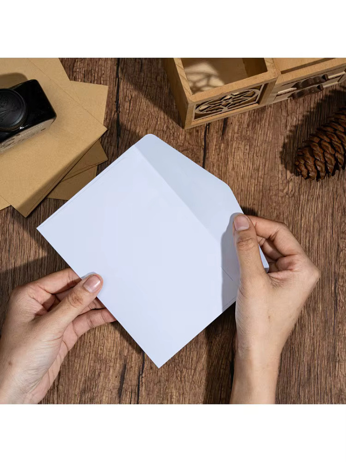 10 Stück selbstklebende Retro-Kraftpapierumschläge in Weiß und Gelb, B: 22 cm, H: 11 cm - Bild 5