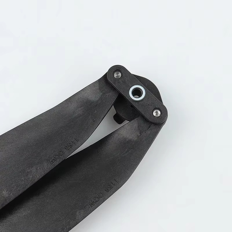 DJI Mavic 4 Pro Schnellverschluss-Faltpropeller in Schwarz, Leichtgewichtige Paddelblätter 1158 als Drohnen-Zubehör - Bild 3