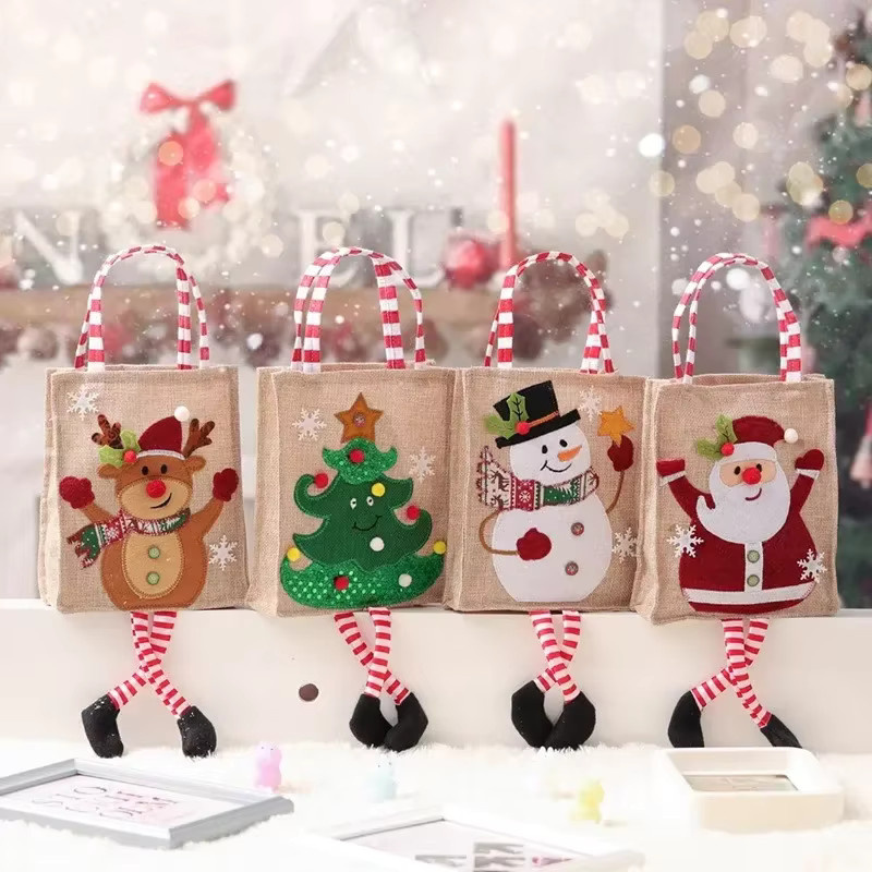 Weihnachtliche Geschenktasche mit Santa Claus und Schneemann Motiv in Mehrfarbig - Bild 2
