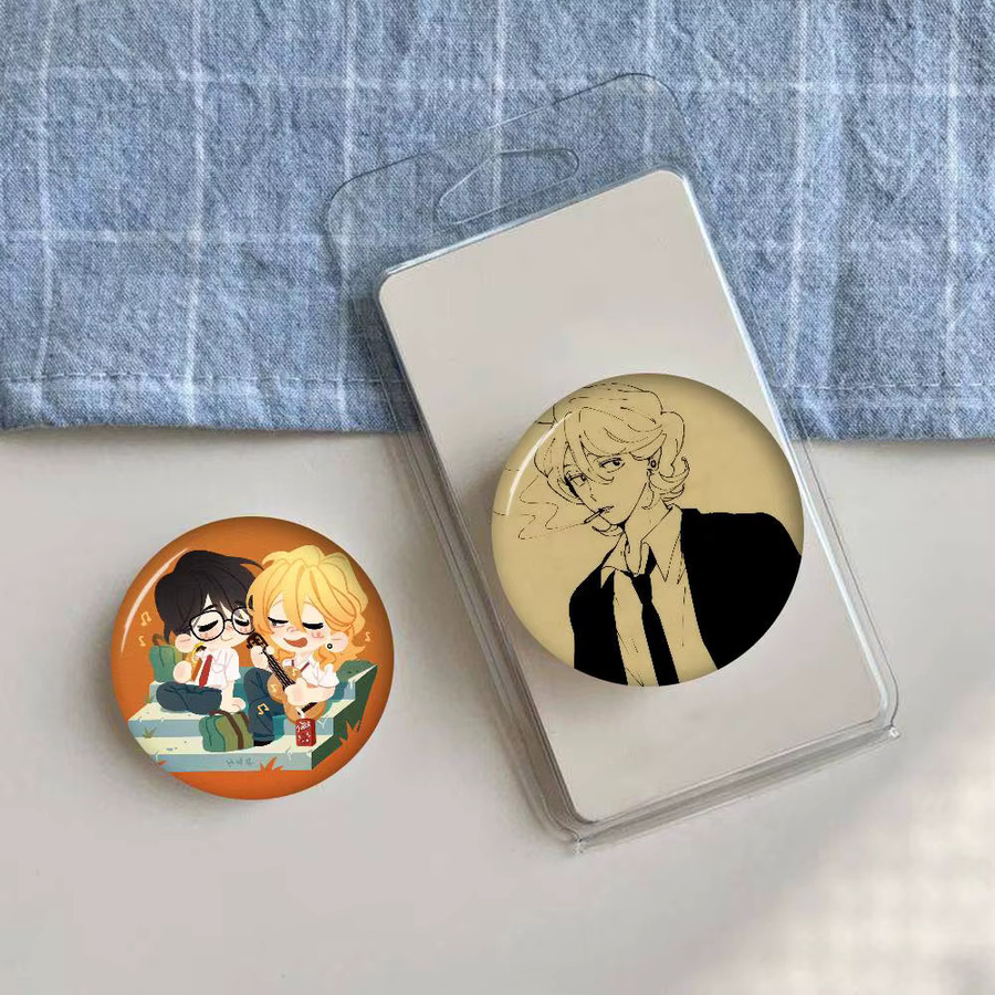 Anime Doukyuusei Rihito Sajo und Hikaru Kusakabe Soft Button Pin Abzeichen in Multicolor aus Metall für Gamer und Sammler - Bild 2