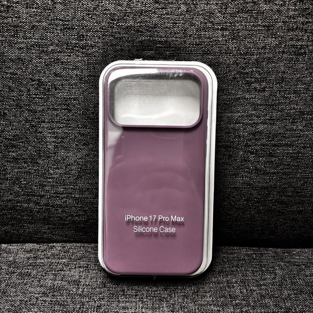 KH Mobile Phone Accessories Flüssigsilikon Schutzhülle in Purple für iPhone 17 Pro - Bild 1
