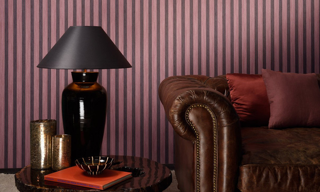 Flamant Tapete Petite Stripe Pimento in Pink und Schwarz mit Streifenmuster und Vliesstruktur - Bild 1