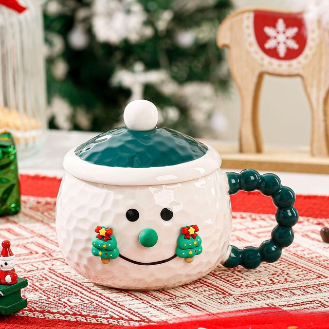 Weihnachtliche Keramiktasse Schneemann von Yiran Furniture in Weiß, 420 ml - Bild 1
