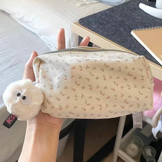 DITIPOO Mäppchen mit Blumenmuster und Cartoon-Design, großes Schreibwaren-Etui für Schüler und Studenten - Bild 1