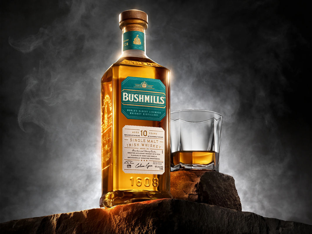 Bushmills Single Malt Irish Whiskey 10 Jahre 0,7 l - Bild 2