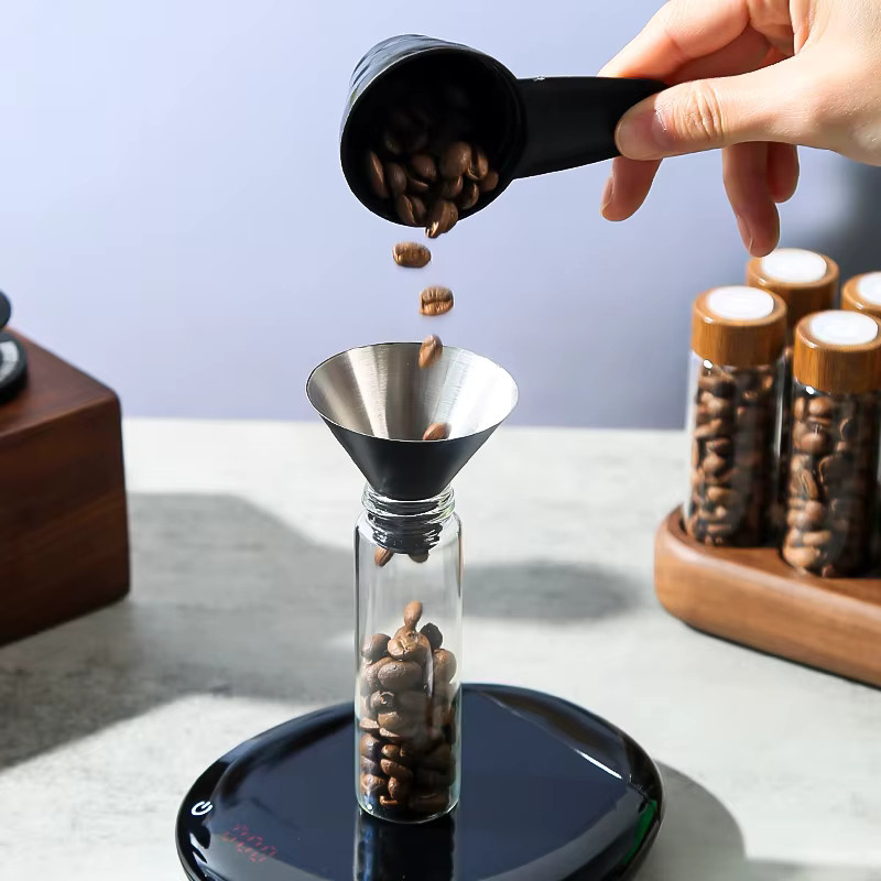 HAVMORE Set aus 12 Glasröhrchen mit Walnuss-Holzhalterung in Transparent und Braun zur Aufbewahrung von Kaffeebohnen, Tee oder Blumen - Bild 2