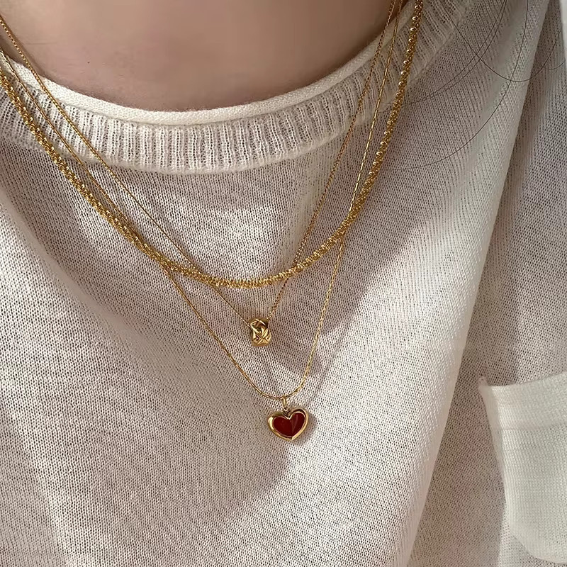 DREJEW Halskette, rotes Herz Anhänger, Edelstahl, Gold, Damen - Bild 2