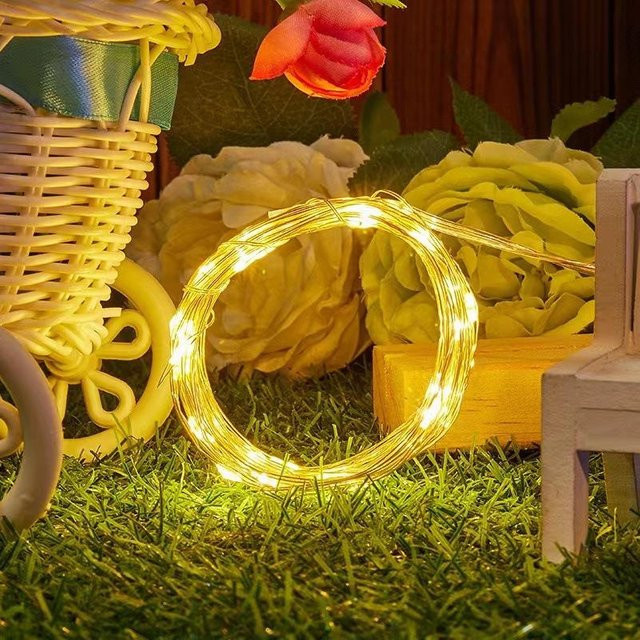 TOMTOP JMS Solar-LED-Lichterkette mit 200 warmweißen LEDs aus Kupferdraht, 22 m Länge, wasserdicht für Garten und Außenbereich - Bild 1
