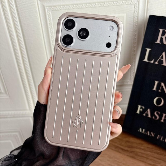 Apple 2-in-1 Luxus-Hülle mit Ständer für iPhone 17 Pro Max und 16 Plus in Beige - Bild 1