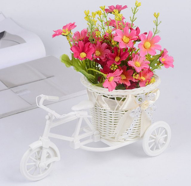 TPXCKz Blumenkorb in Dreirad-Optik aus Kunststoff, weiße Vase für Tisch und Schreibtisch, dekorativer Blumentopf im Shabby-Chic-Stil für Hochzeiten und Wohnaccessoires - Bild 1