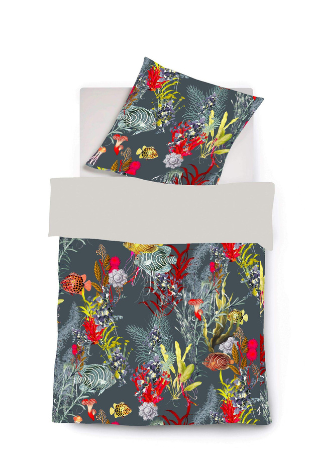 Fleuresse Mako-Satin Bettwäsche mit Fisch-Motiv in Koralle und Meerblau, Wende-Design, B/H: 135 x 200 cm - Bild 1
