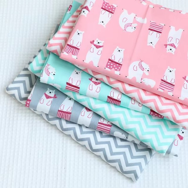SJMANDUN 6 Stück Baumwollstoff mit Eisbären-Aufdruck, weicher Patchwork-Stoff zum Nähen für DIY-Kunsthandwerk und Heimtextilien - Bild 1