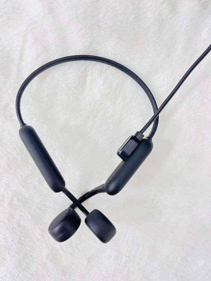 VAORLO Magnetisches Ladekabel mit Datenübertragung für Knochenleitung Kopfhörer X7 X8 X18pro in Schwarz - Bild 3