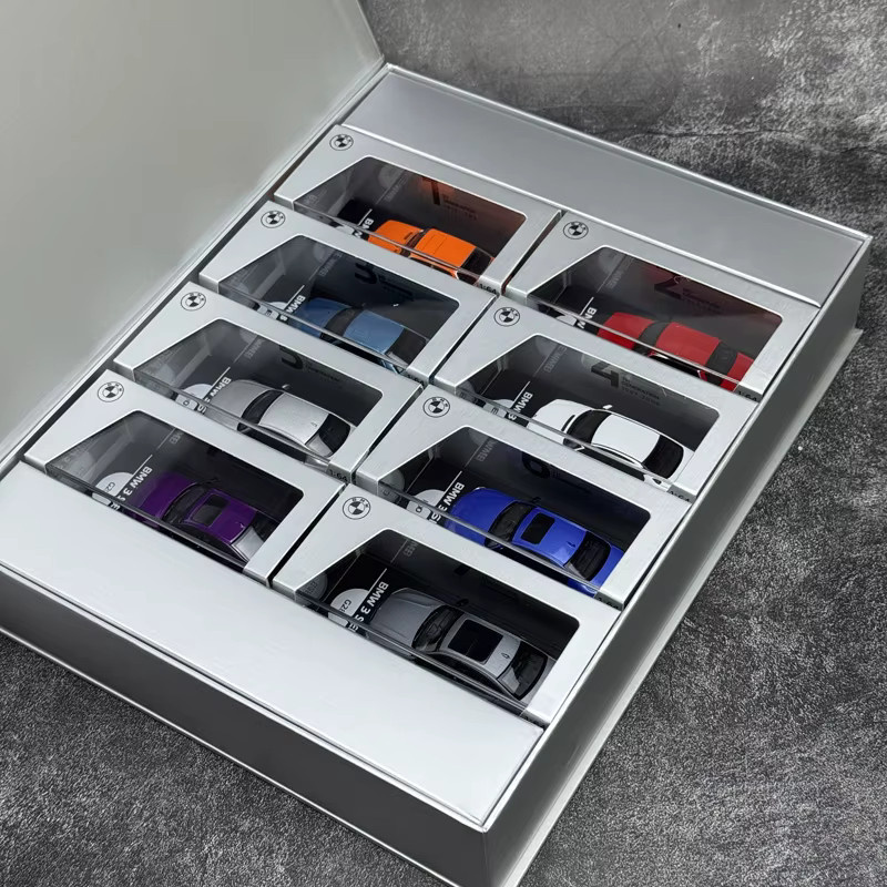 AR 50th Anniversary Set, Miniatur-Simulationsautomodell, 1:64, 3er Set - Bild 3