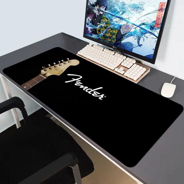 HYBXAXC XXL Mousepad Fender Gitarre Design in Schwarz für Gamer und Büro - Bild 1