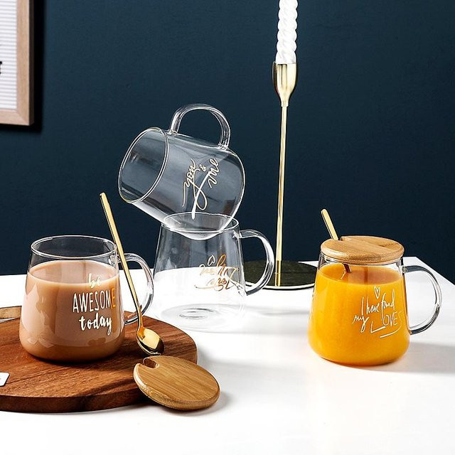 Wasserbecher aus Glas mit Deckel und Löffel von Yiran Furniture, Grau, 450 ml - Bild 1