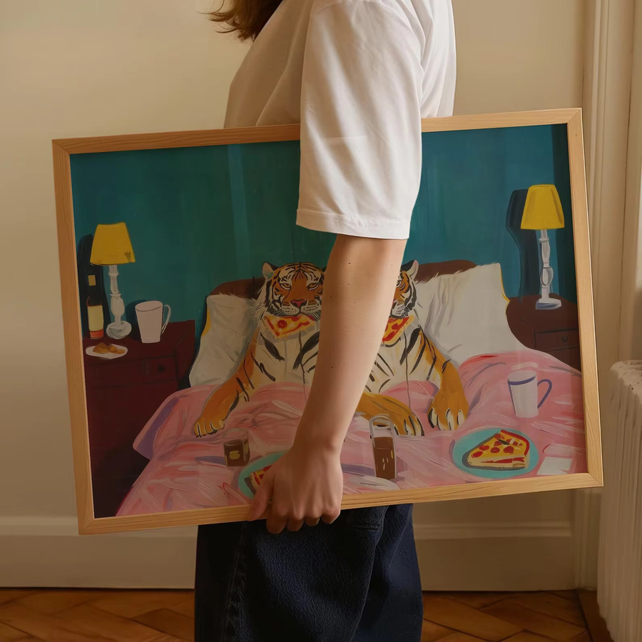 Retro Wandkunstdruck Tiger mit Pizza in Multicolor von SHENCHEN - Bild 2