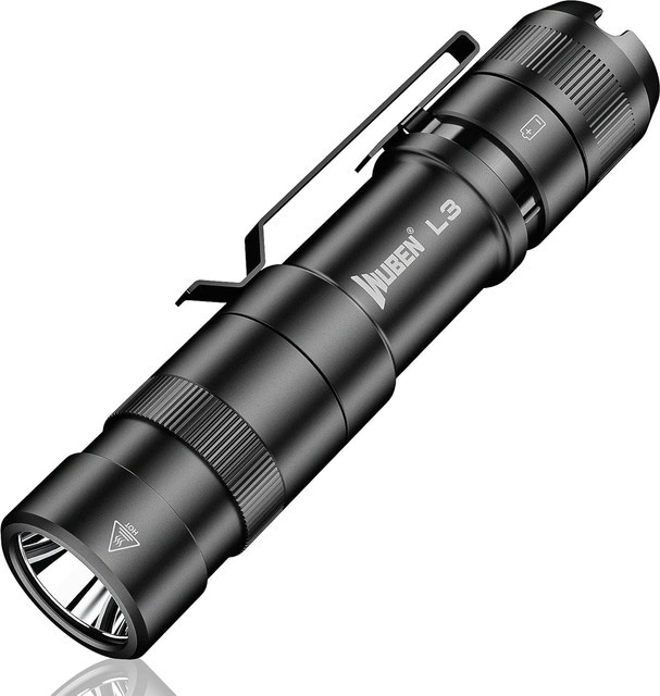 WUBEN L3 Taktische Taschenlampe in Schwarz mit 3000 Lumen, wiederaufladbar, IP68 wasserdicht und 6 Lichtmodi - Bild 1