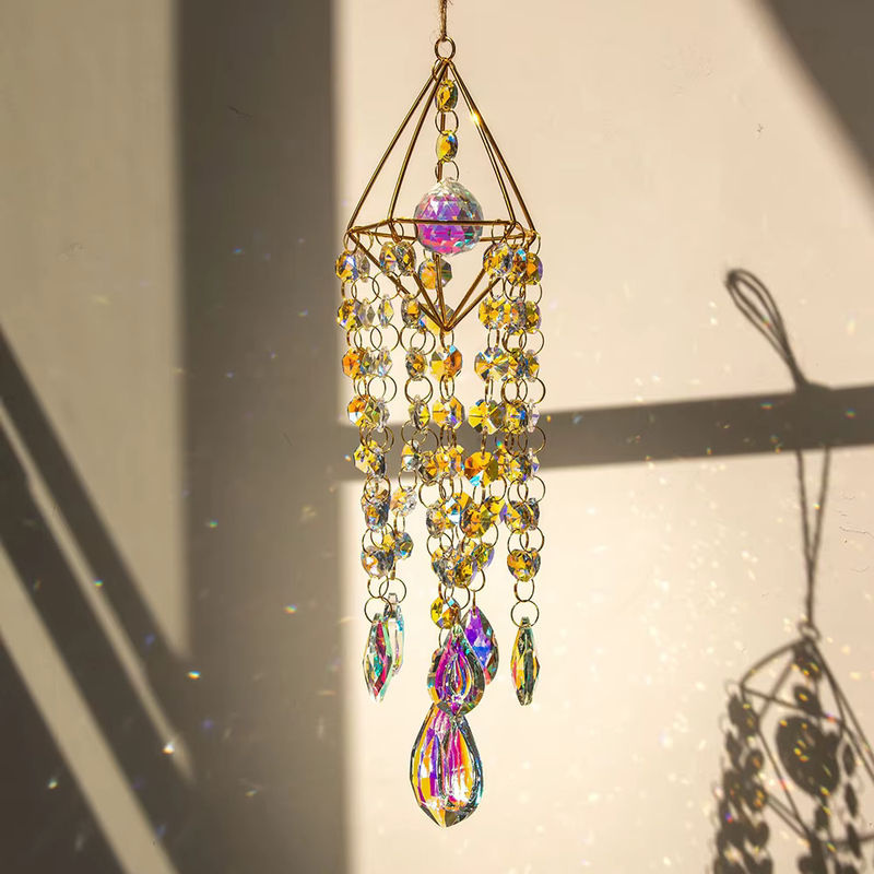 Kristall-Sonnenfänger aus Glas in Transparent mit geometrischem Design, 50 cm hängendes Windspiel zur Dekoration für Garten und Balkon - Bild 3