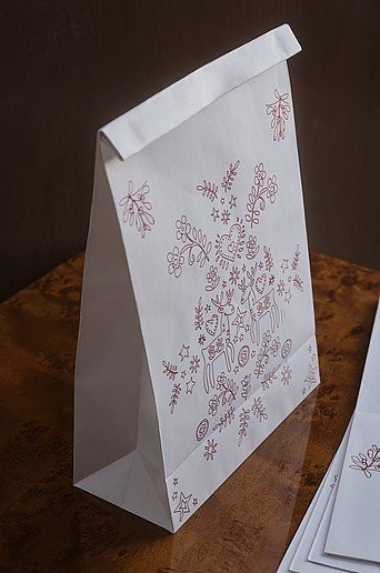 JOLLY DEER Geschenktüte 5er-Pack aus Papier in Weiß und Rot für Weihnachten - Bild 1