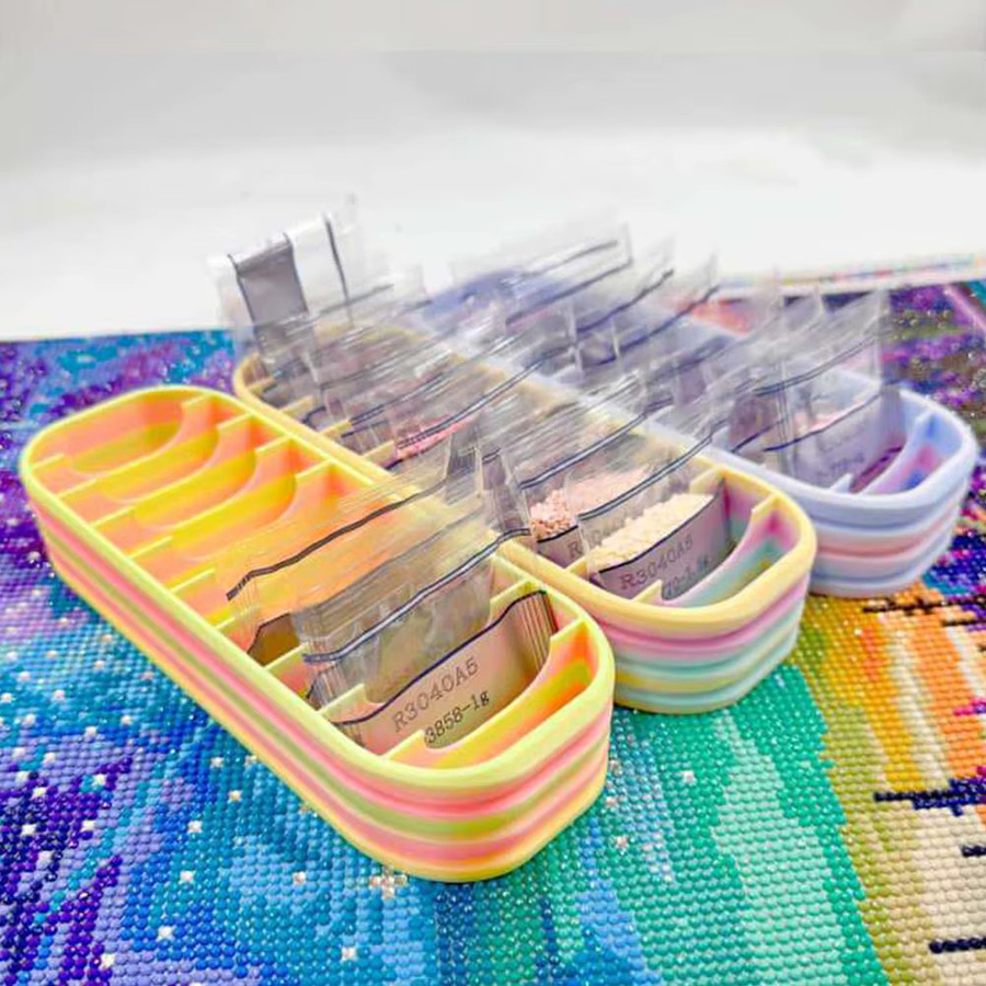 10-Fächer Diamant-Aufbewahrungsbox mit 7 farbigen Ziplock-Beuteln und Malwerkzeugen in Multicolor aus Kunststoff - Bild 3