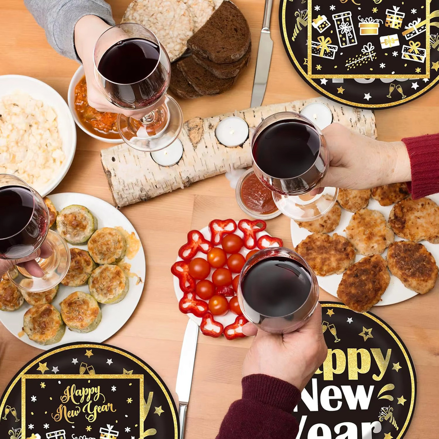 Einweg-Partygeschirr-Set für Silvester 2026 mit Papptellern und Servietten - Bild 4
