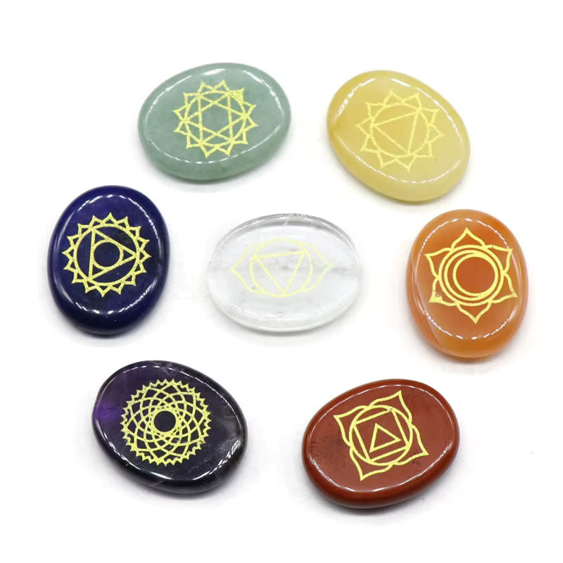7er Set natürliche Kristallstein Ornamente in ovaler Form für Sieben Chakren Yoga und Heilenergie, mehrfarbig, B/T/H: 28 x 22 x 0,5 cm - Bild 5