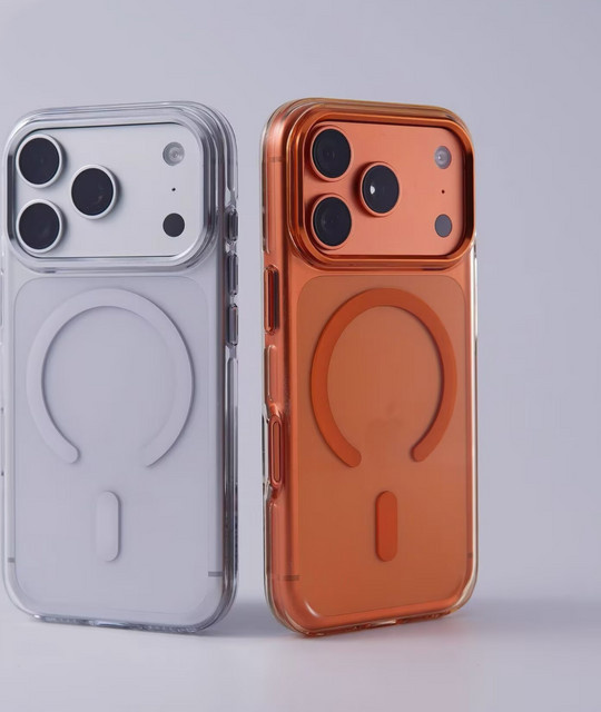 Stoßfeste Apple iPhone Schutzhülle mit MagSafe Wireless Charging Unterstützung, matte Rüstung, transparent - Bild 1