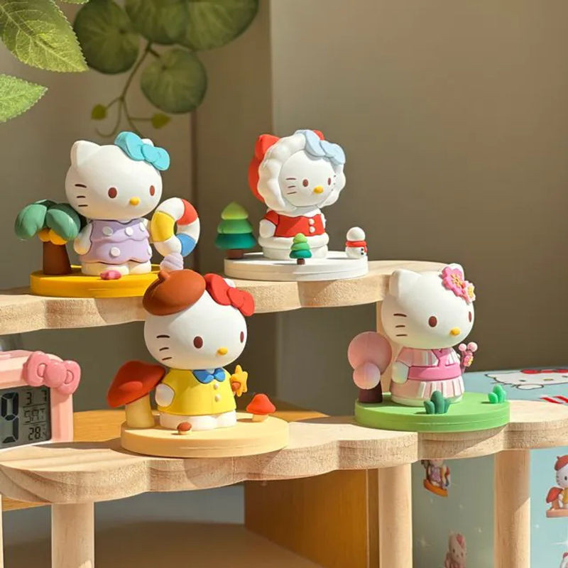 Sanrio Hello Kitty Four Seasons Serie Mystery Blind Box Mehrfarbige Anime-Figuren aus Kunststoff als Sammelornamente und Dekoration - Bild 1