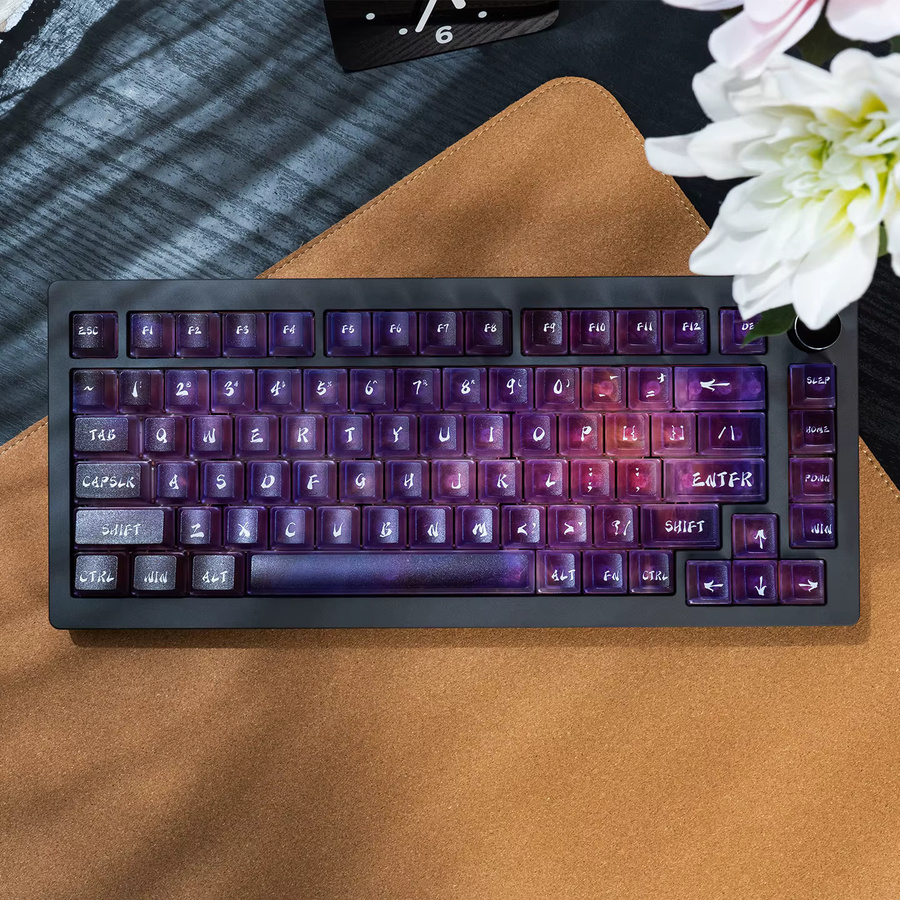 Venit Keys Neon Gradient Tastenkappen Set aus transparentem PC im Cherry-Profil für mechanische Tastaturen - Bild 2