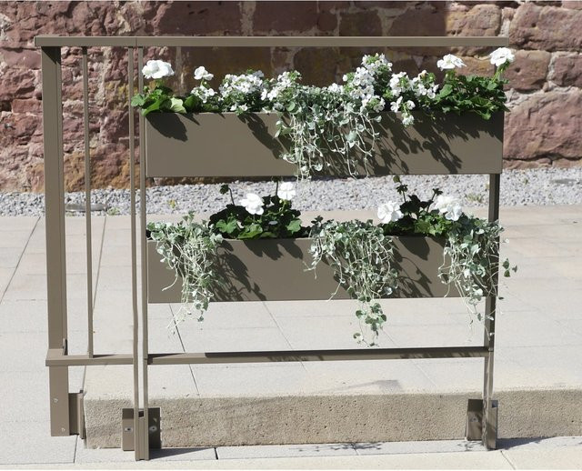 Dieda Linus Blumenkasten Eckig aus Aluminium in Taupe/Beige B/T: 100 x 100 cm - Bild 1