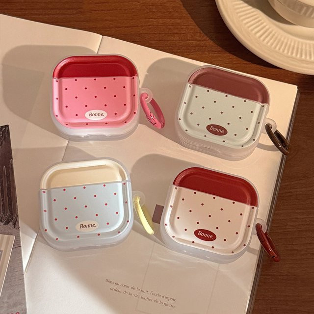 Stoßfeste Schutzhülle für Apple AirPods 1, 2, 3, 4 und Pro 2 mit Polka Dots im koreanischen Stil und Haken in Pink - Bild 1