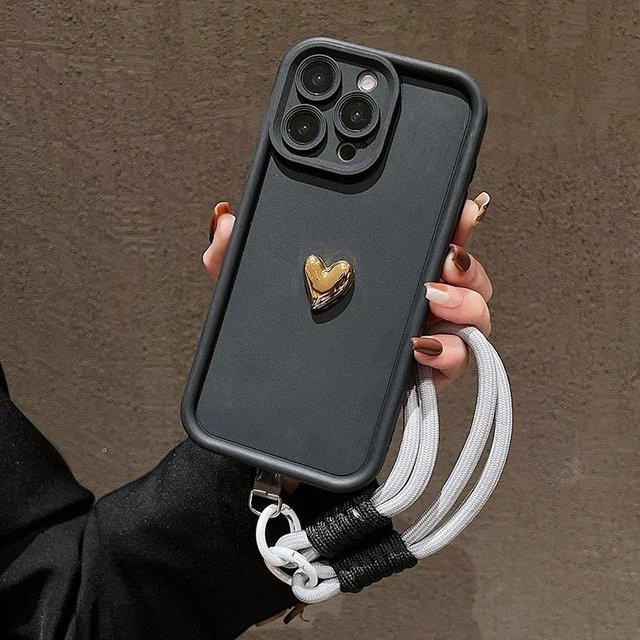 Tuiying002 iPhone Schutzhülle mit 3D Goldenem Liebesherz und Handgelenkkette in Gold oder Schwarz - Bild 1
