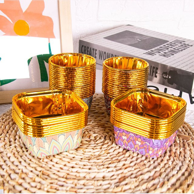 WEIGAO Cupcake Liner aus goldener Folie, 50 Stück, Ramadan Eid Mubarak Dekoration für Muffin und Gebäck - Bild 1