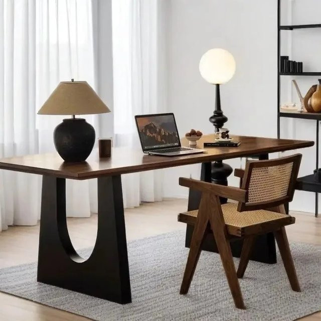DUTRIEUX Esstisch aus Holz in Braun, moderner rechteckiger Esstisch mit mattem Finish - Bild 1