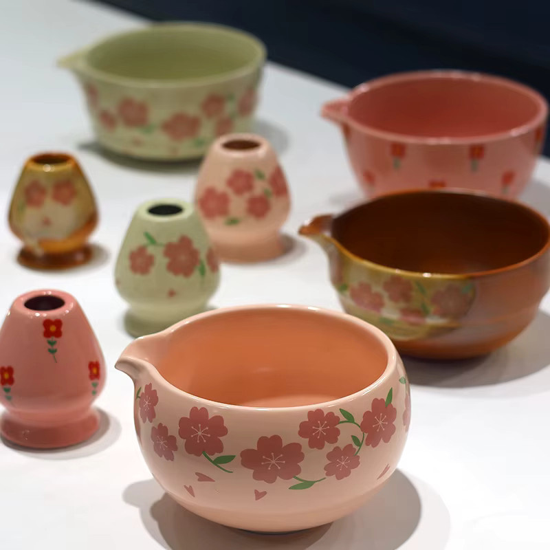bespritgift Sakura Matcha Kit, 2 bis 7-teiliges Matcha-Set mit rosa Keramik-Schale und Bambus-Schneebesen, japanisches Tee-Set mit floralem Design - Bild 3