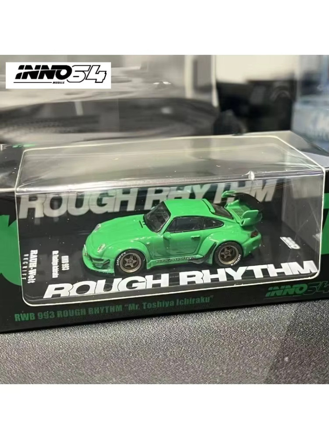 INNO RWB993 Automodell, 1:64, Metall, Grün - Bild 4